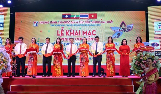 Int’l East-West Economic Corridor trade fair opens in Da Nang ảnh 1