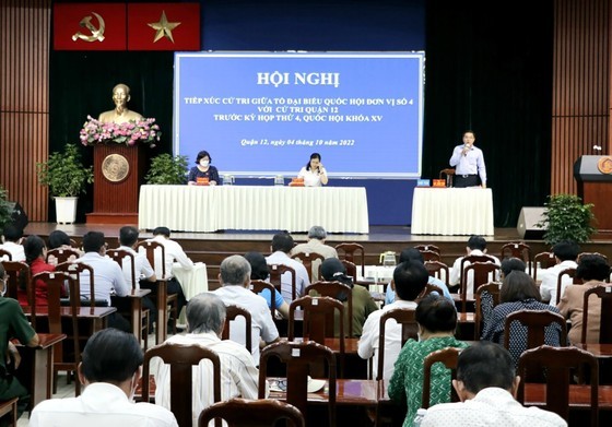 Voters petition against complex formalities to help worker access social housing projects ảnh 1