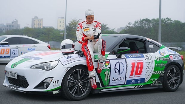 First Vietnamese racer joins French motorsport tournament ảnh 1