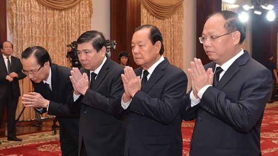 Vietnam declares two day national mourning for former PM Phan Van Khai ảnh 3
