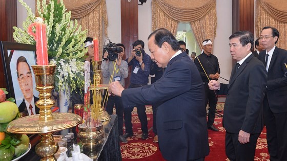 Vietnam declares two day national mourning for former PM Phan Van Khai ảnh 4