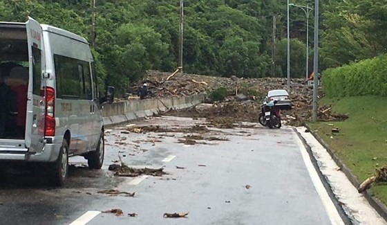 Deadly flooding downpour hits Nha Trang ảnh 2