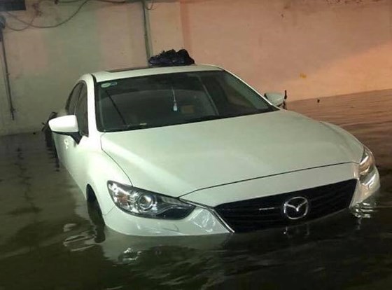 Floodwater raising in central region ảnh 7