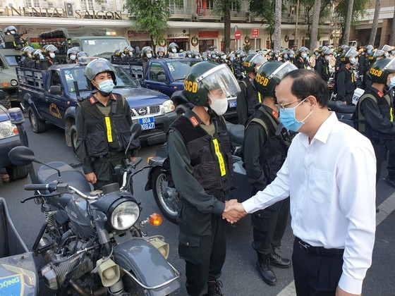 HCMC launches campaign to suppress crime, ensure security and order ảnh 1