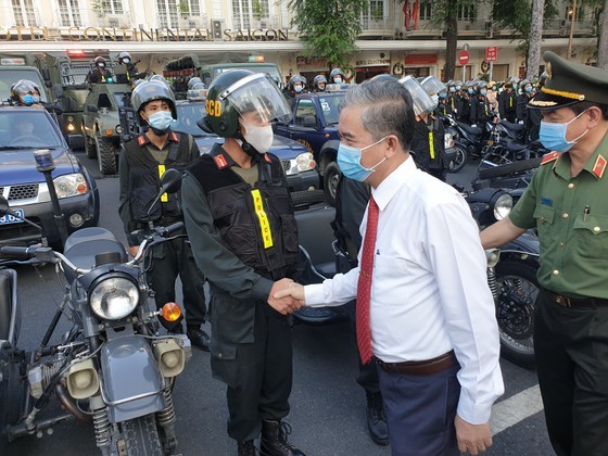 HCMC launches campaign to suppress crime, ensure security and order ảnh 2