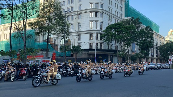 HCMC launches campaign to suppress crime, ensure security and order ảnh 9