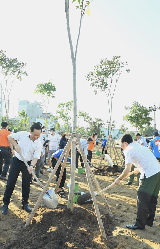 Thu Duc City launches tree- planting campaign for second phase  ảnh 1