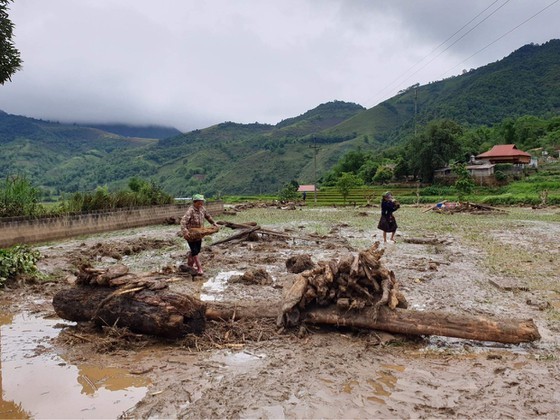 Deadly flash flood occurs in Lao Cai Province ảnh 11