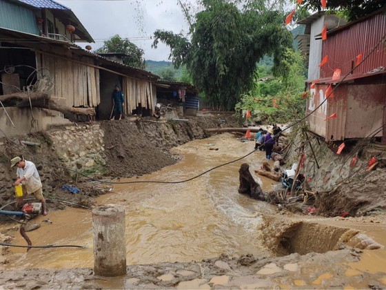 Deadly flash flood occurs in Lao Cai Province ảnh 4