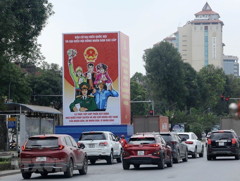 Hanoi welcomes National Assembly election day ảnh 7