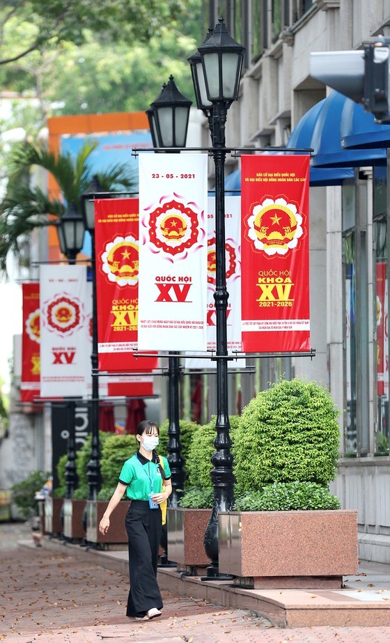 HCMC excited with election day  ảnh 3