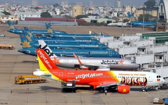 Massive airplanes face difficulties in overnight parking shortage ảnh 1