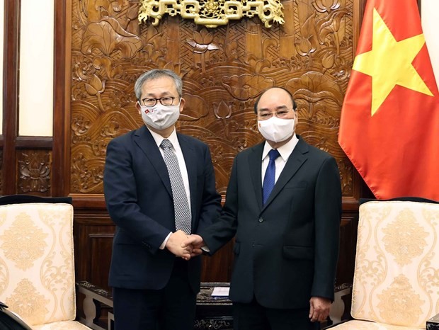 President Nguyen Xuan Phuc receives Japanese Ambassador ảnh 1