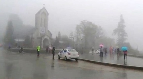 Heavy rains continue to hammer Central, Southern, Central Highlands regions ảnh 1