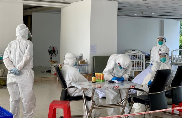 HCMC adds field hospitals to receive new Covid-19 infections ảnh 1