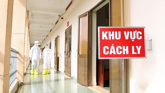 HCMC halts operations of four temporary Covid-19 treatment hospitals ảnh 1