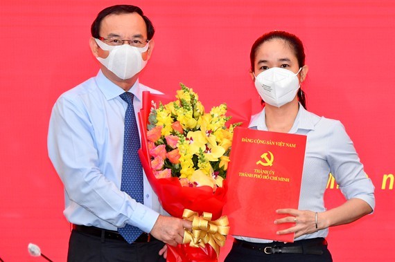HCMC Party Committee's Inspection Commission has new deputy head ảnh 1