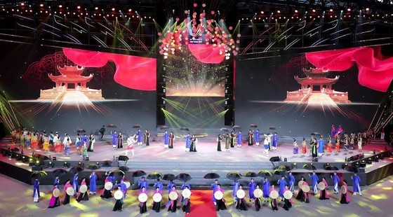 Vietnam to extend SEA Games 31 salutation via Quan ho (love duet) folk songs ảnh 3