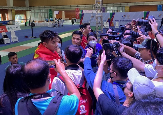 Journalists enthusiastically accompany Vietnamese sports  ảnh 1
