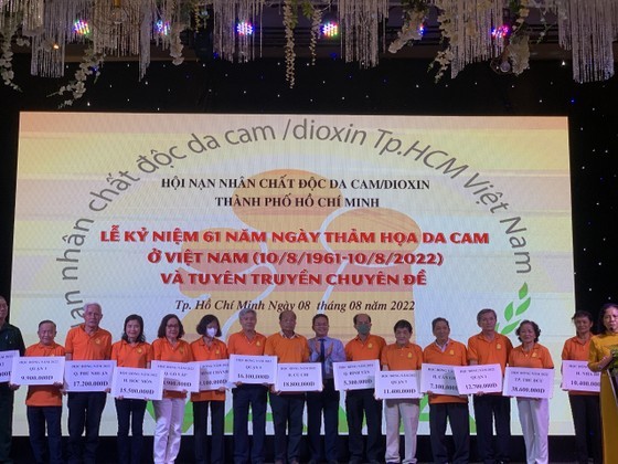 HCMC marks 61st Vietnam AO/Dioxin disaster day ảnh 1
