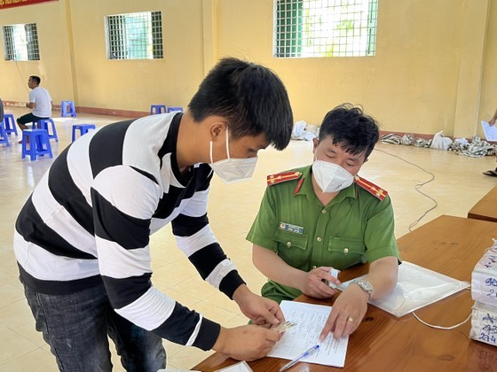 39 prisoners in HCMC granted amnesty on National Day holiday   ảnh 4