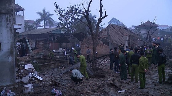 Nine causalities reported after big explosion in Bac Ninh province ảnh 2