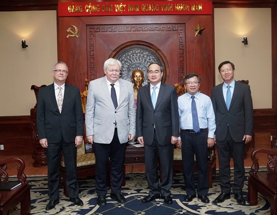 HCMC Party Leader receives president of German Rectors' Conference ảnh 1