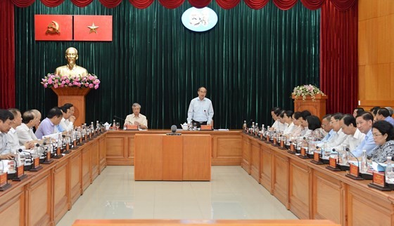 HCMC should have policies to attract large private firms: Party official ảnh 1