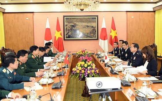 Top officer of Japan’s Self-Defence Forces visits Vietnam ảnh 2