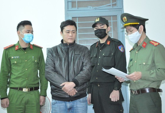 Two men arrested for smuggling Chinese immigrants into Vietnam ảnh 1
