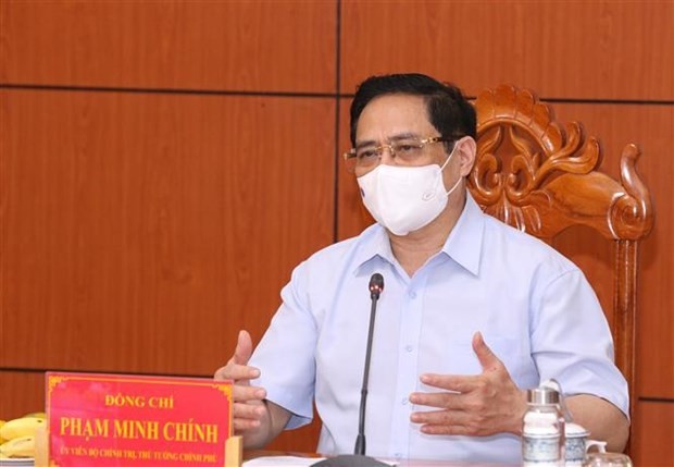 PM holds emergency online conference on COVID-19 control ảnh 2