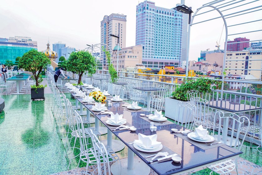 Hương vị mới Rooftop Garden Bar tháng 7 ảnh 5