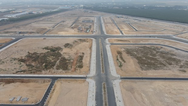 Vẫn chưa có mặt bằng 'sạch' xây sân bay Long Thành - Ảnh 3.