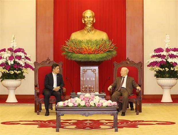 Vietnam wants to enhance strategic partnership with Singapore: Party chief ảnh 1