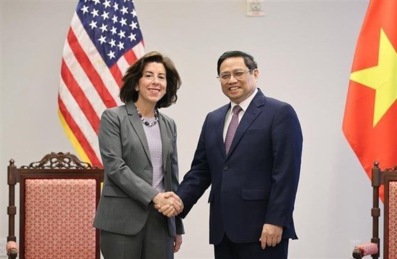 Vietnam-US to have stronger trade relations ảnh 1