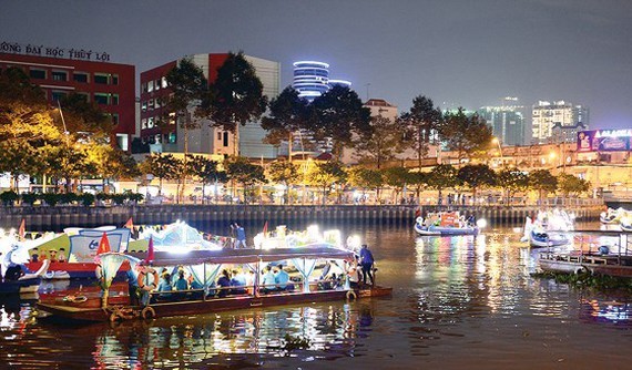 HCMC tourism goes with the flow of the Sai Gon ảnh 3 river