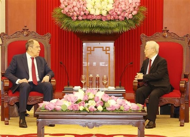 Party chief receives Russian Minister of Foreign Affairs ảnh 1