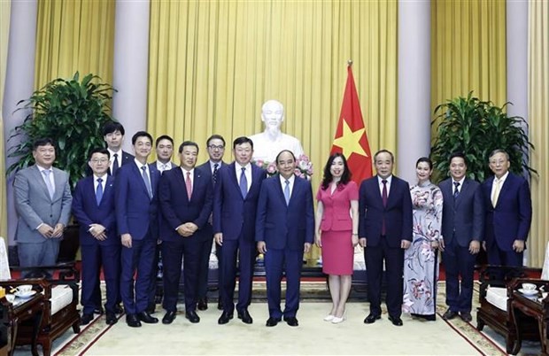 President suggests Lotte Group invest more in Vietnam ảnh 2