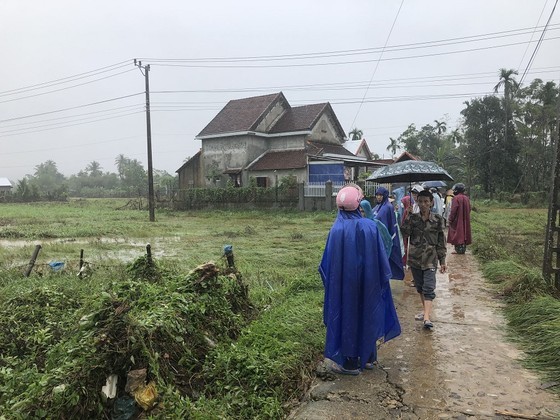 At least three people died, went missing due to floods in Thua Thien – Hue ảnh 1