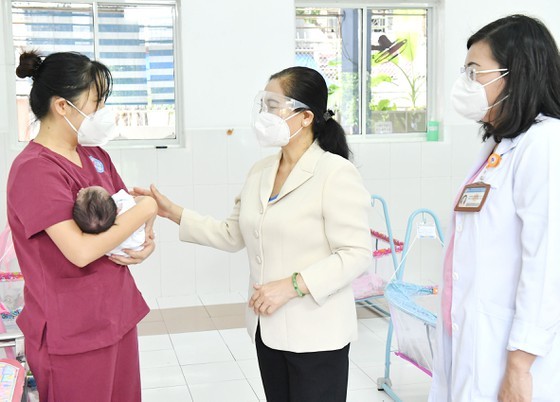HCMC striving for economic growth, social security maintenance ảnh 1