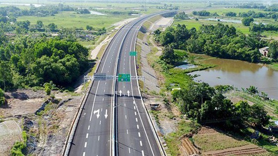 Traffic projects to prioritize quality over quantity, progress: Transport Minister ảnh 1