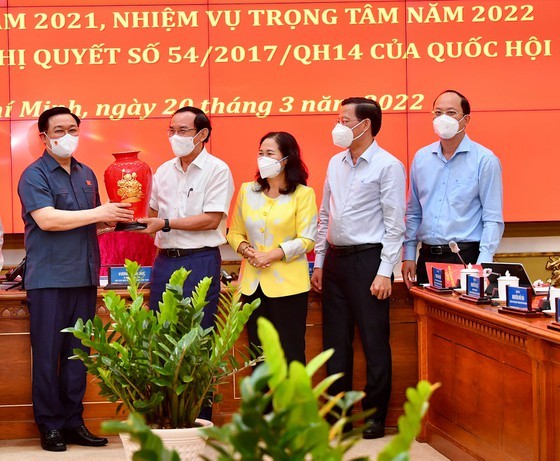 HCMC must become model of reform, innovation, national growth: NA Chairman ảnh 3
