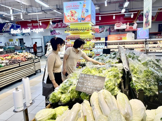 City dwellers trying to cope with commodities price rise ảnh 2