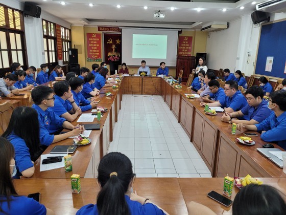 HCMC Youth finding effective solutions for environmental pollution reduction ảnh 1