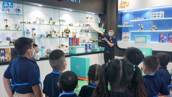 Foreign enterprises in dire need for high-quality human resources in Vietnam ảnh 1