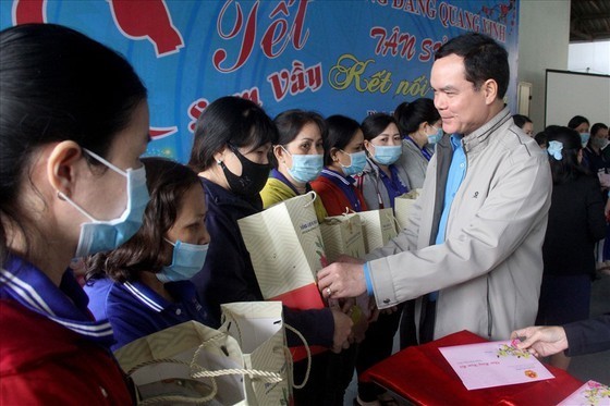 National union to aid key workers during Tet holiday ảnh 1