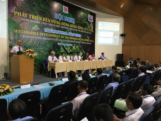 Adoption of high technologies needs promoting for sustainable agriculture ảnh 1