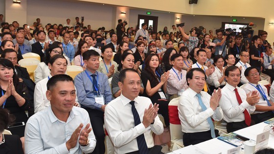 Southeast localities discuss measures to boost linkage in tourism development ảnh 2
