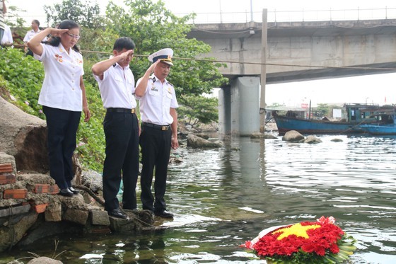 Commemorative ceremonies for Gac Ma naval martyrs held nationwide ảnh 10