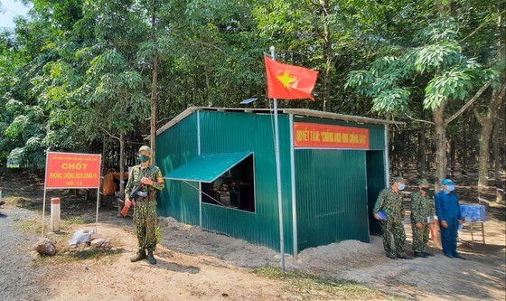 HCMC authorities visit border guards in Tay Ninh Province ảnh 4